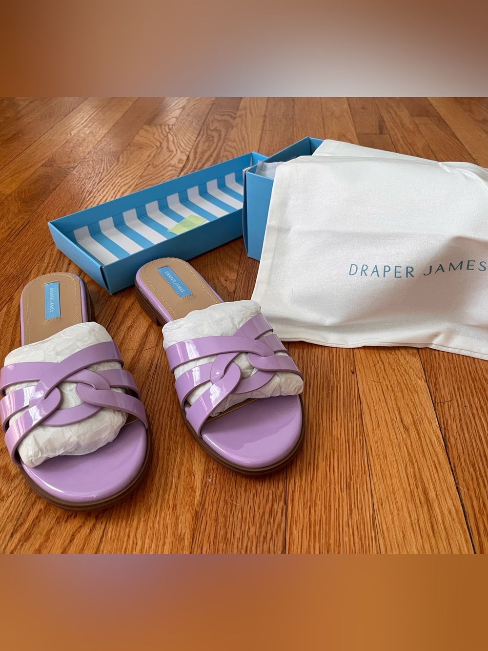 NIB purple patent Draper James sandals, size 9